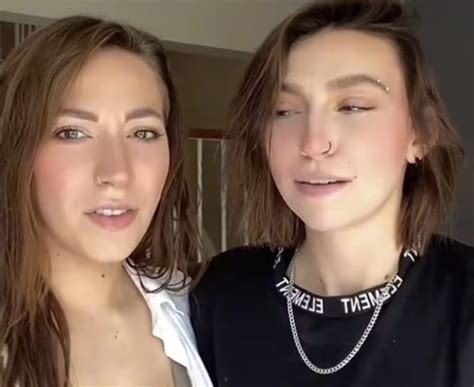 Lesbian Couple Carley Gonschior And Mercedes Stewart Still。